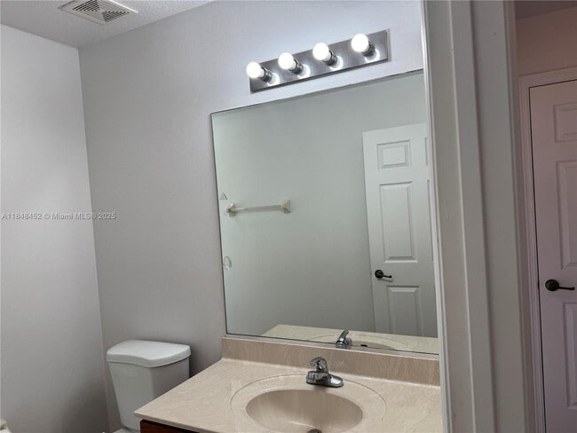 Building Photo - 13755 SW 48th Ct