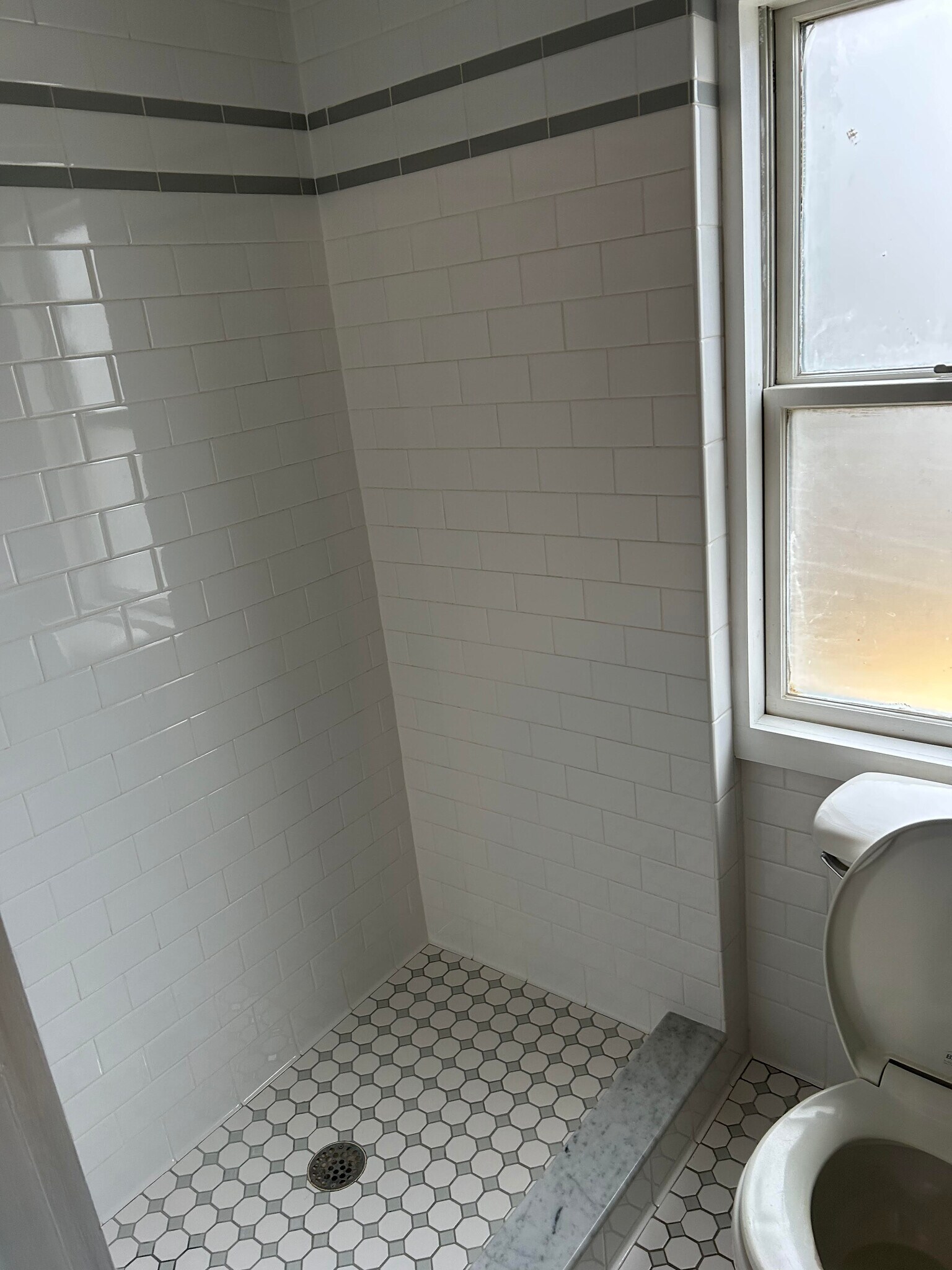 Building Photo - 3 Day St