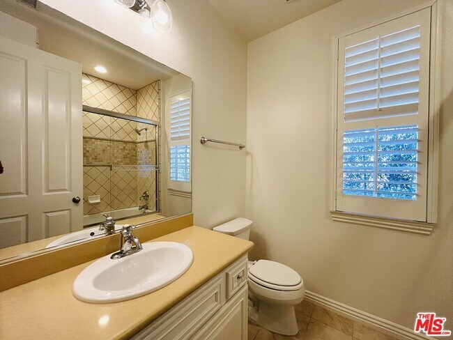 Building Photo - 4701 Luna Ct