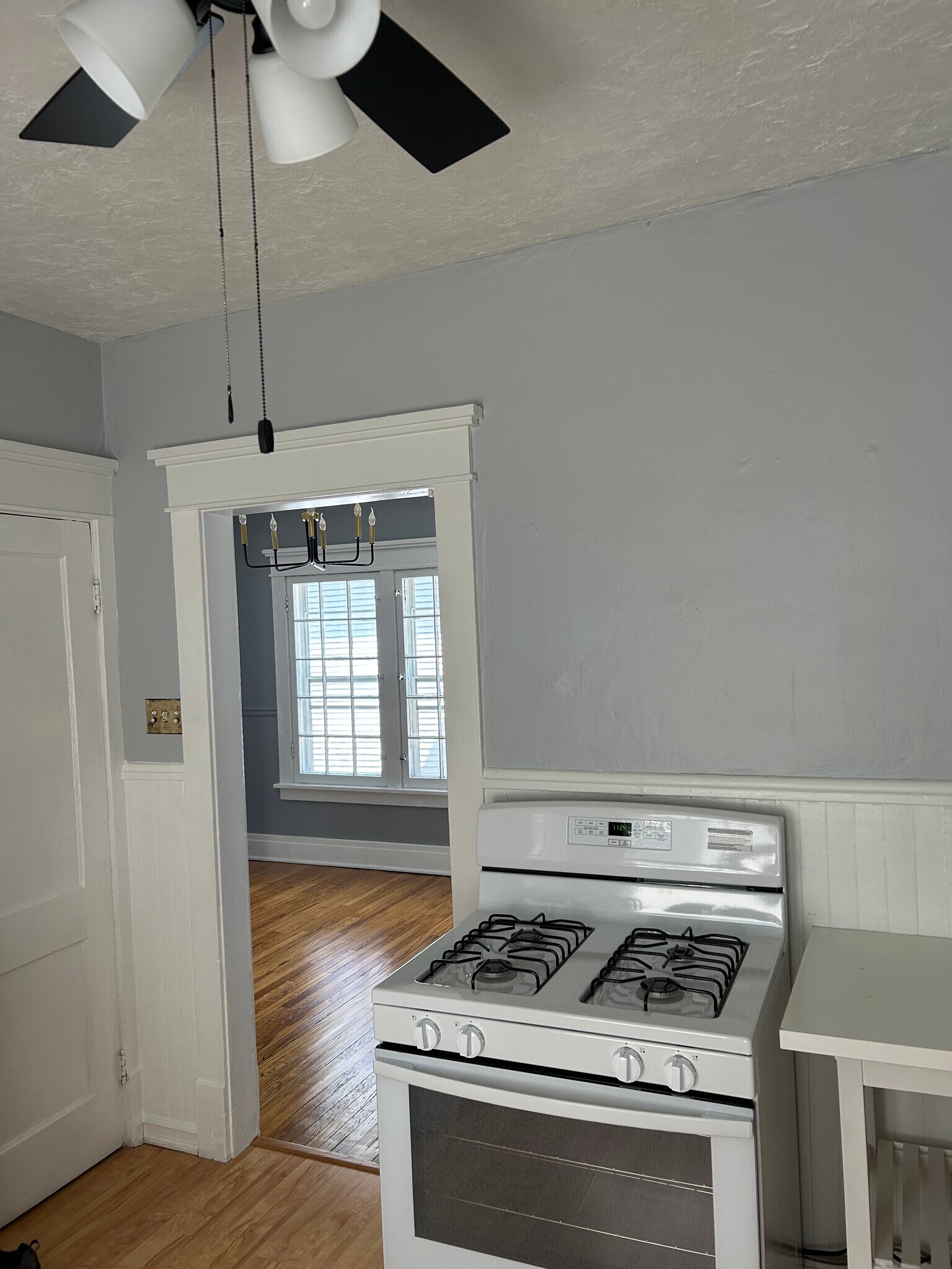 Building Photo - 267 Parkside Ave
