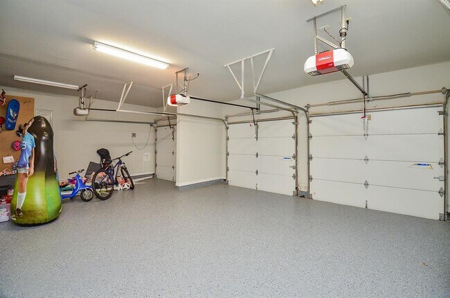 Building Photo - 27522 Blackstone Canyon Ln