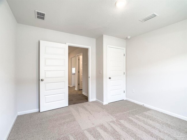 Building Photo - 5562 Galahad Trl