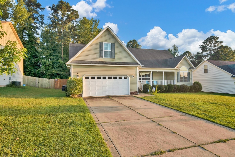 Building Photo - 207 Batesfield Dr