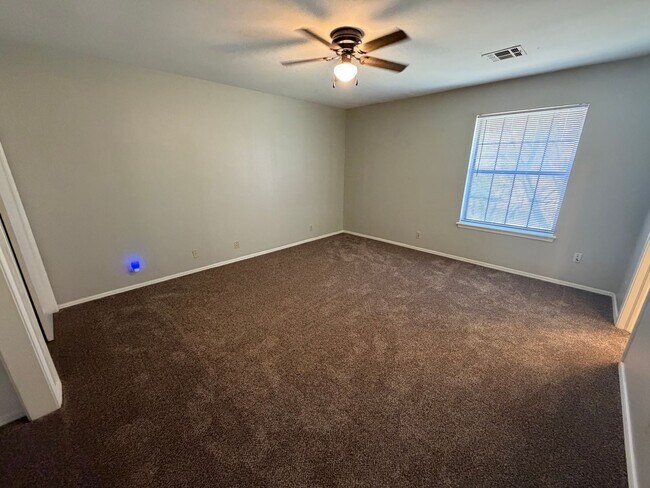 Building Photo - Belknap/Barton