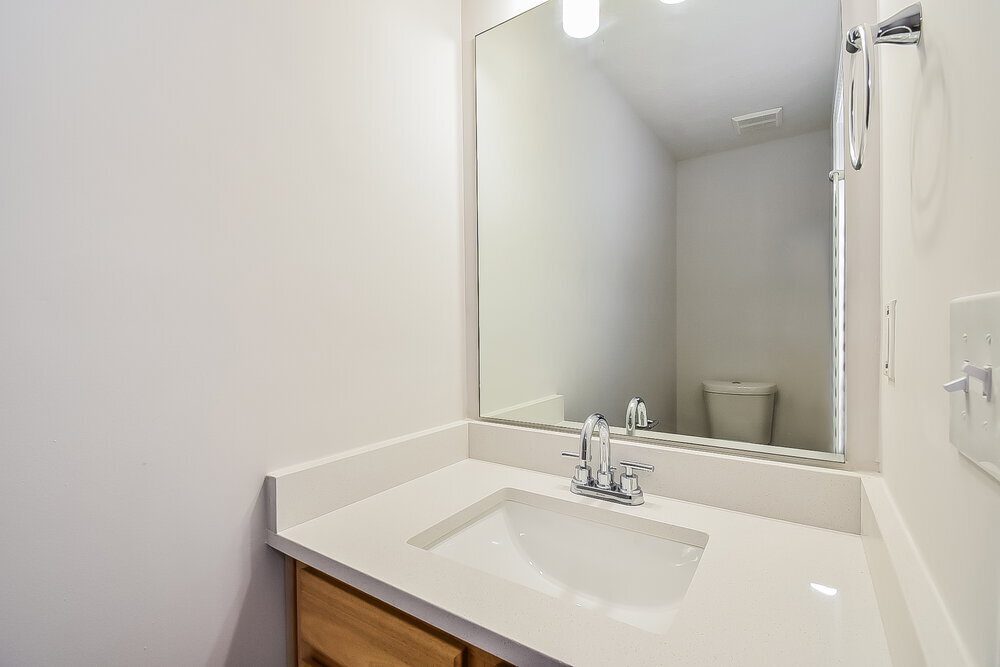 Building Photo - 512 Tori Ct