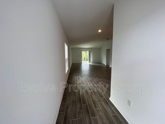 Building Photo - 2614 Hoptree Ln