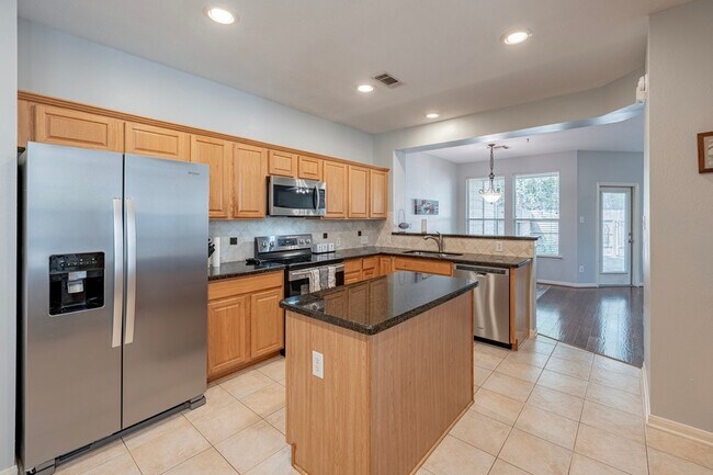 Building Photo - 86 Wintergreen Trail
