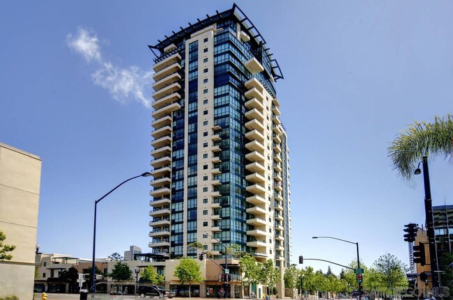 Building Photo - 531 Front St