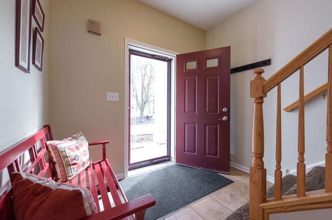 Building Photo - 4656 N Lamon Ave