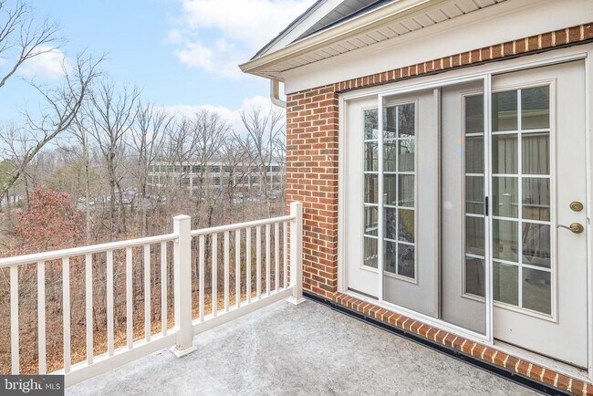 Building Photo - 7933 Turtle Crk Cir