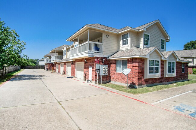 Building Photo - 1259 Lovett St