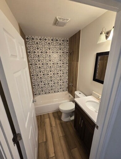 Building Photo - 5223-5225 W Washington Blvd