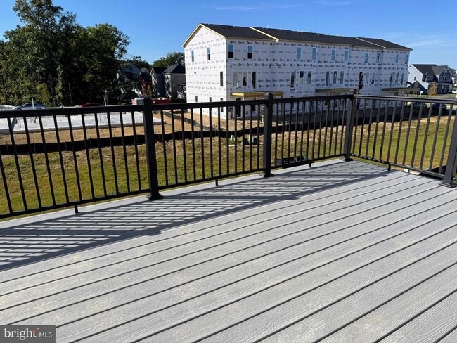 Building Photo - 122 Galaxy Pl