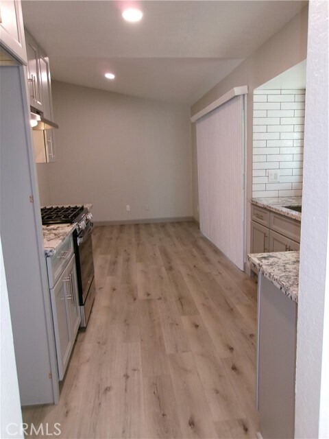 Building Photo - 11131 Davenport Pl