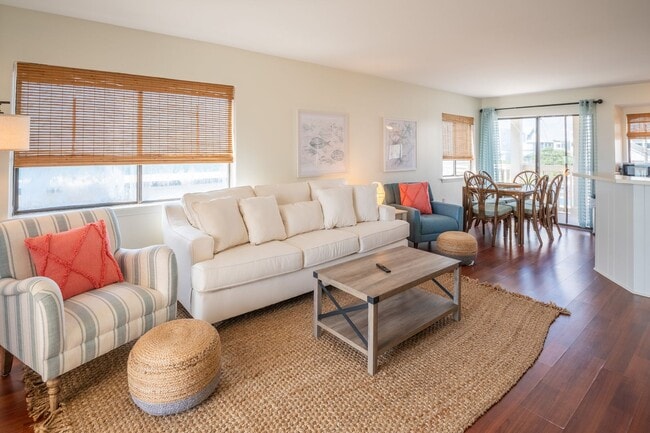 Building Photo - OFF-SEASON FURNISHED MONTHLY RENTAL STARTI...