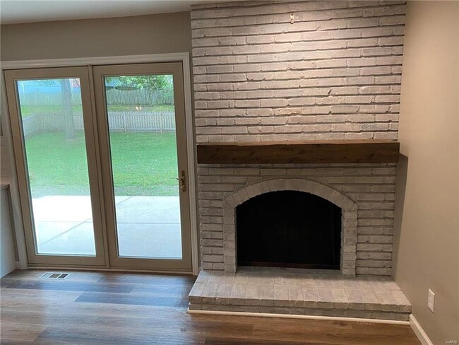 Building Photo - 762 La Feil Dr