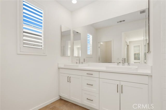 Building Photo - 175 Cadence