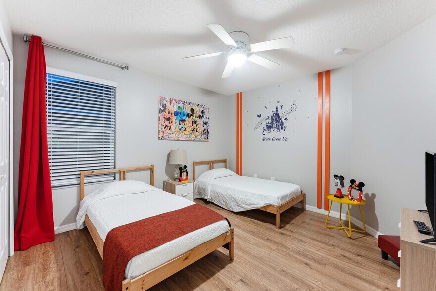 Building Photo - 620 Orange Cosmos Blvd