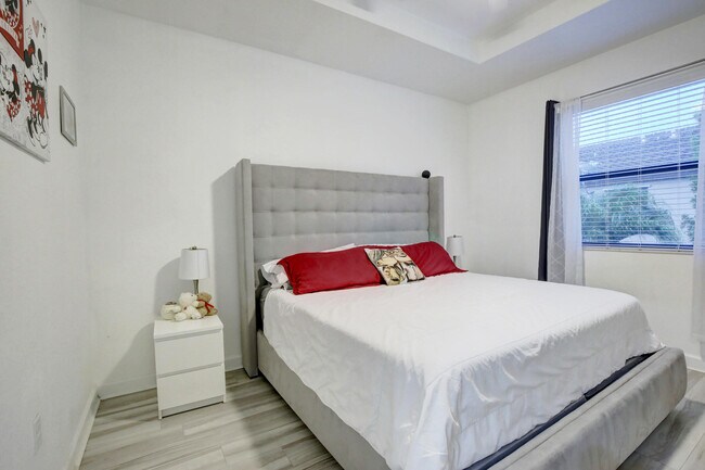 Building Photo - 15086 SW 115th St