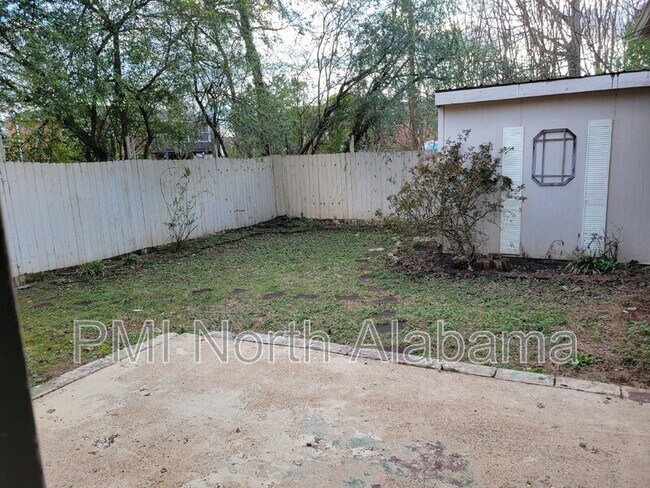 Building Photo - 3503 Crestmore Cir NW