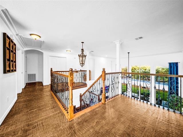 Building Photo - 2117 White Rock Ln