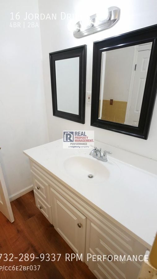 Building Photo - 16 Jordan Dr