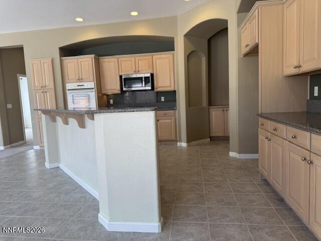 Building Photo - 2837 Orion Dr