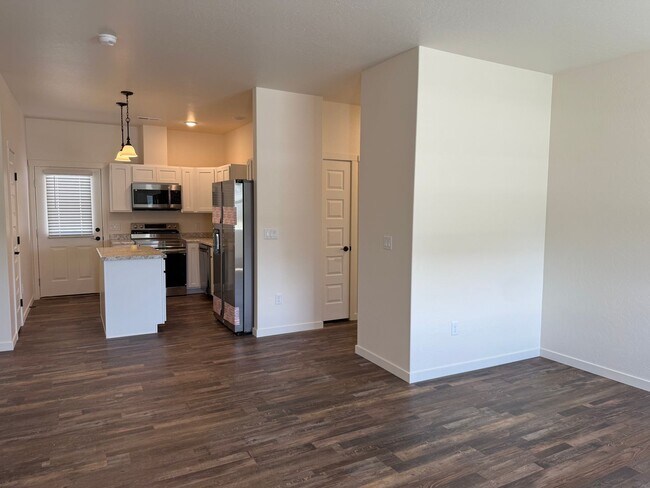 Building Photo - 3136 Platte River Dr