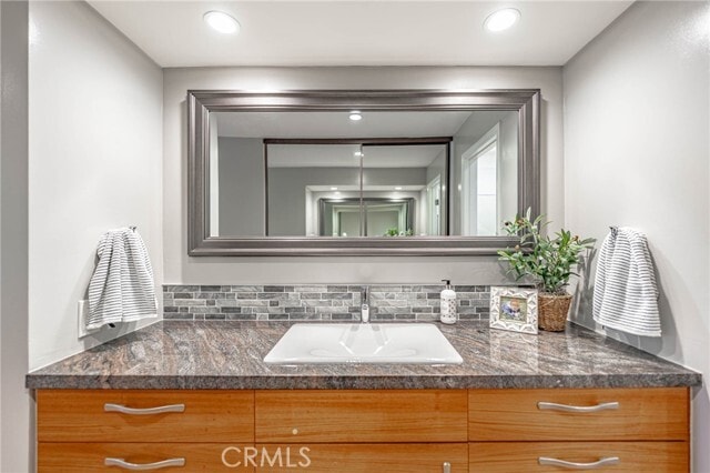 Building Photo - 48 Arboles