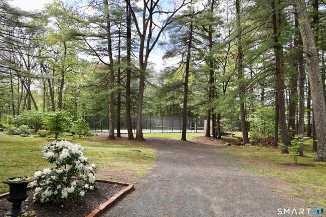 Building Photo - 3 Edgewood Cir