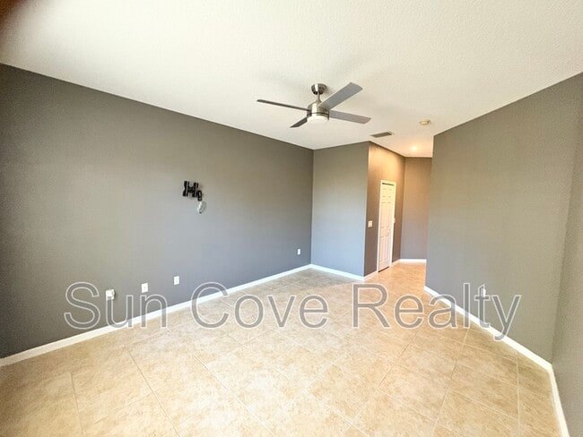 Building Photo - 34801 Double Eagle Ct