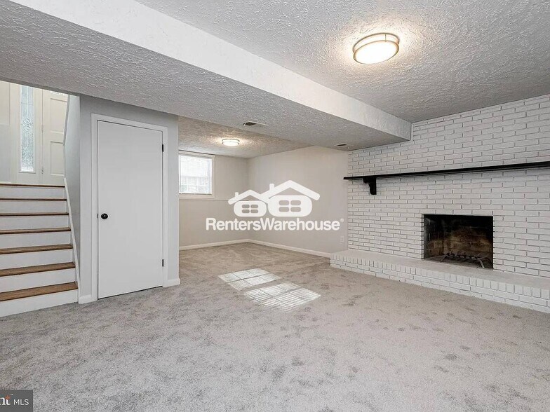 Building Photo - 1173 Idylewild Dr