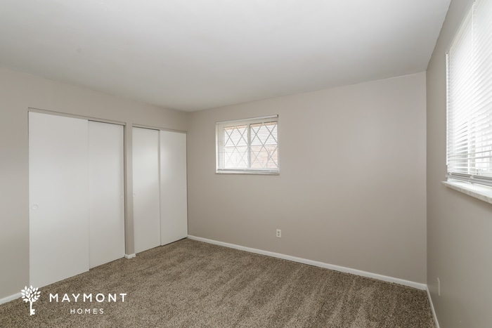 Building Photo - 2540 Highwood Ln