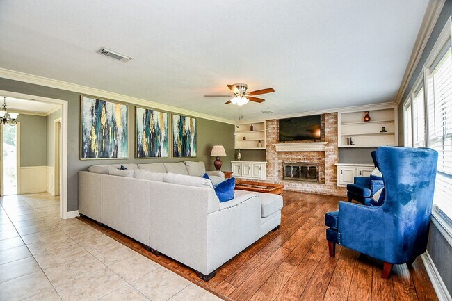 Building Photo - 1015 Kanah Ln