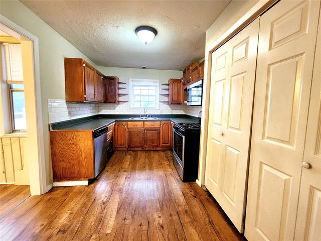 Building Photo - 739 S Andrews Ave