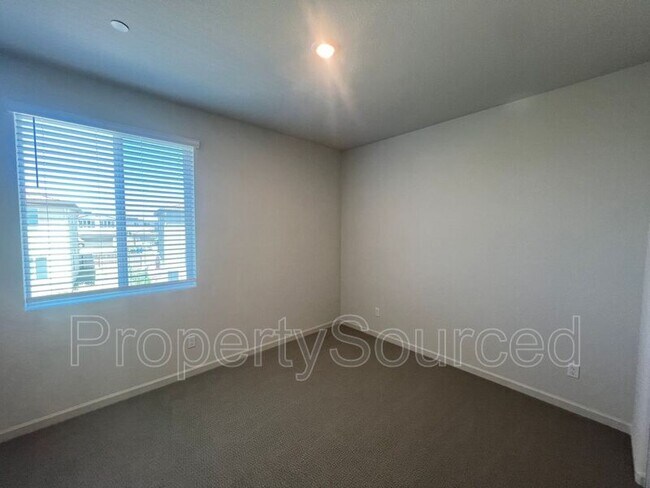 Building Photo - 2957 Mokelumne Ct