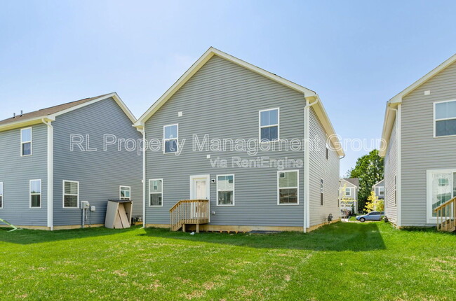 Building Photo - 8616 Gable Lp