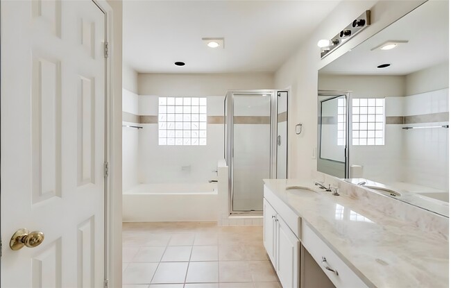 Building Photo - 12565 Piping Rock Dr