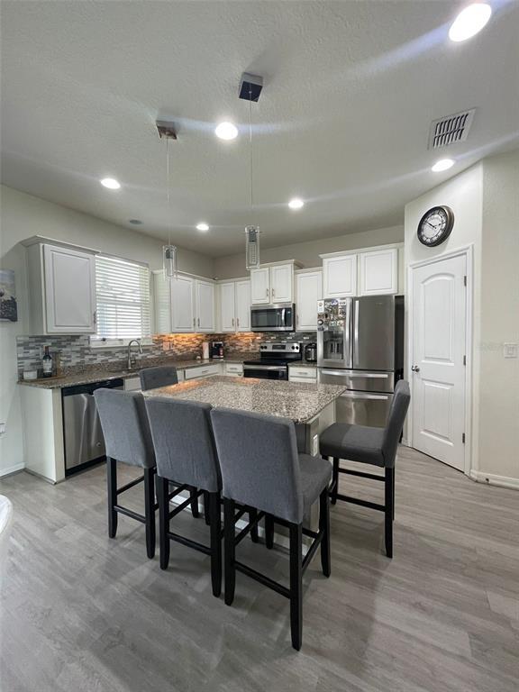 Building Photo - 2342 Beacon Landing Cir