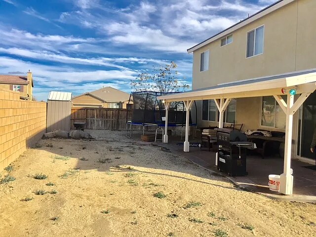 Building Photo - 2329 Driftwood Dr