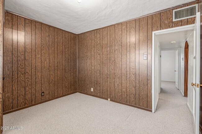 Building Photo - 1116 E Cocopah St
