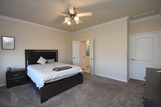 Building Photo - 13038 Leisure Cove Dr