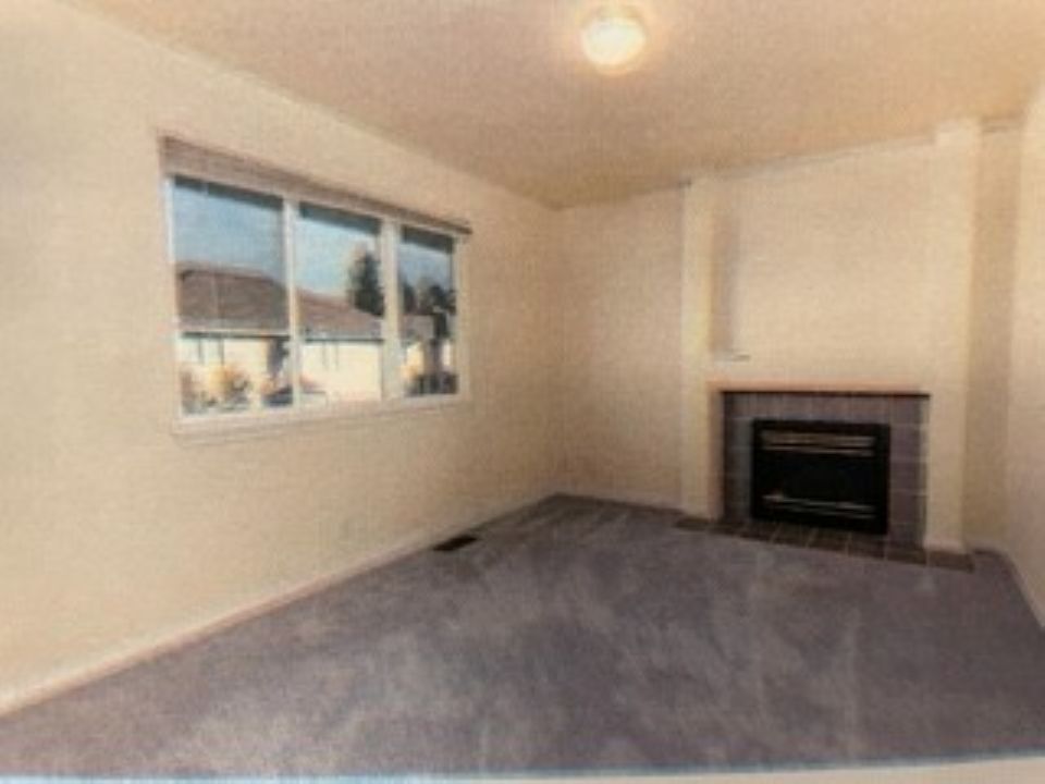 Building Photo - 10234 SE 186th St
