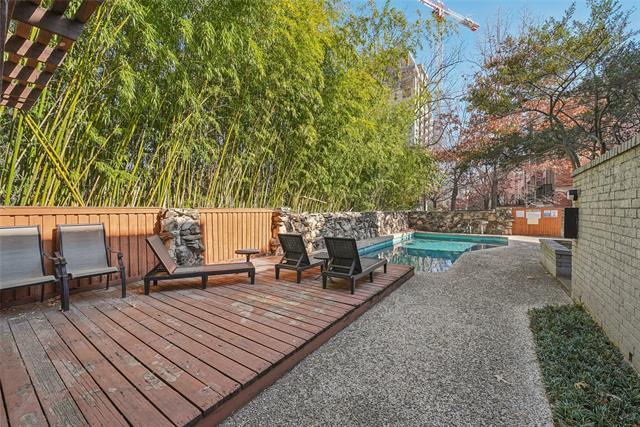 Building Photo - 3618 Gillespie St