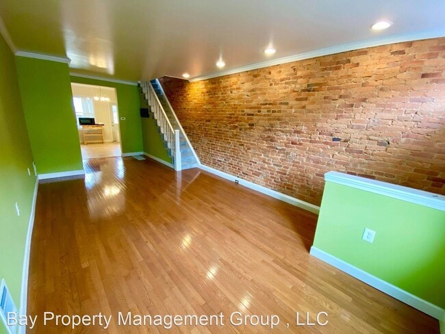 Building Photo - 2 br, 1.5 bath House - 305 S Lehigh St