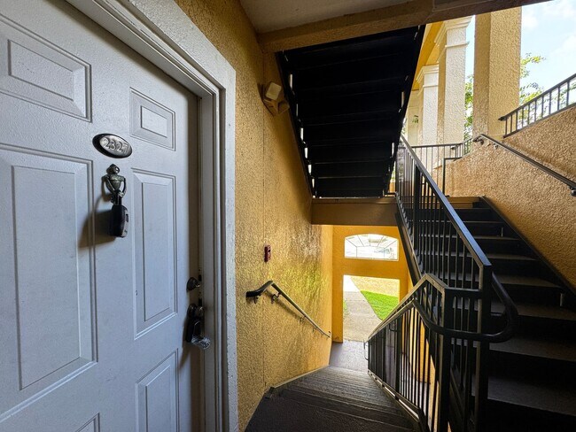 Building Photo - Gated Condo Next to The Mall At Millenia with Great Amenities