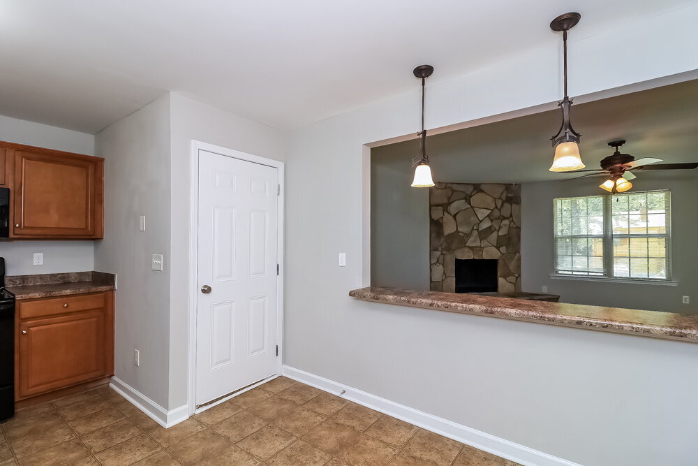 Building Photo - 4999 Galbraith Cir