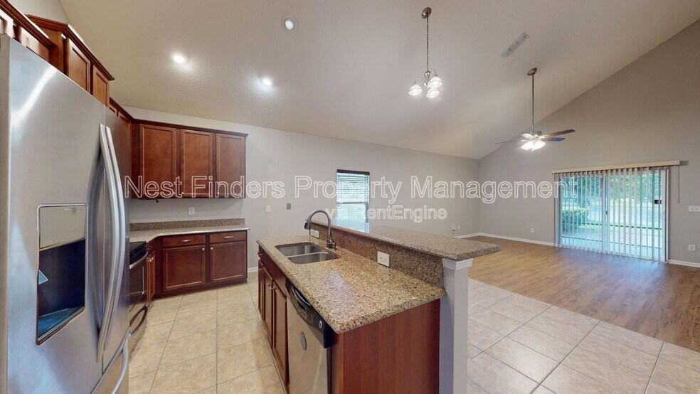 Building Photo - 105 N Aberdeenshire Dr