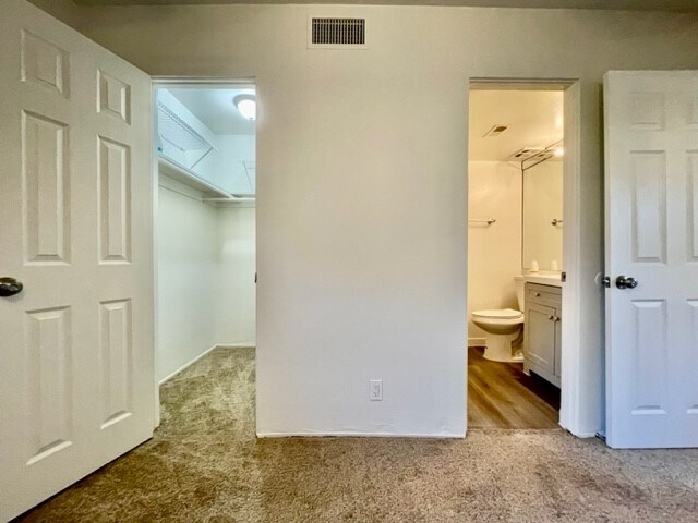 Building Photo - 45225 Sunset Ln