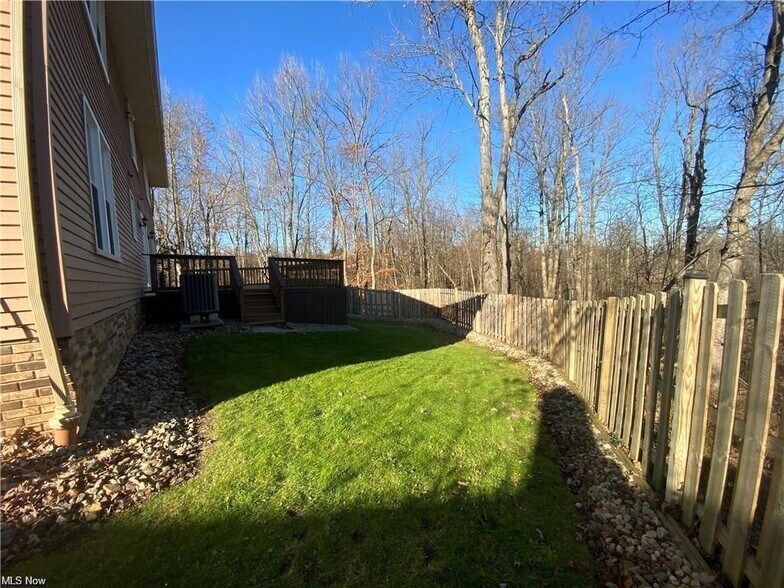 Building Photo - 37445 Fawn Path Dr